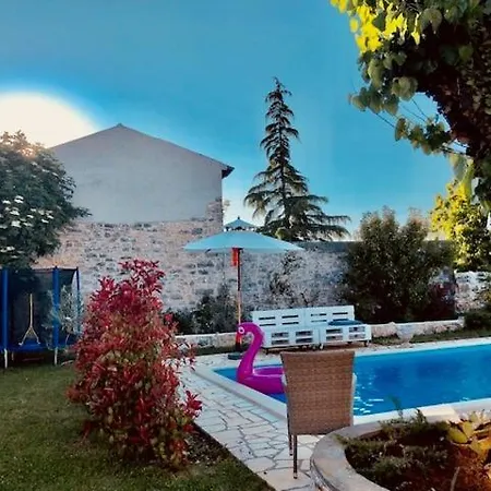 Villa Manovelova Kuca Visnjan
